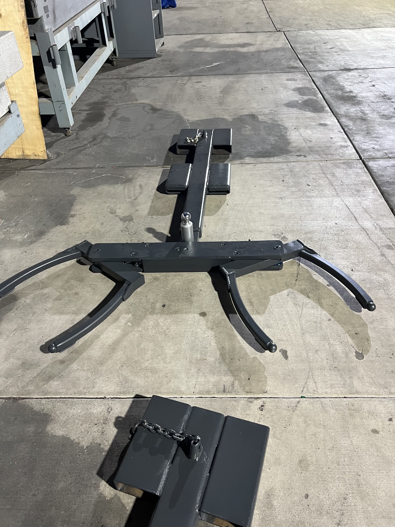 Complete Autowlift AL-HD attachment on the ground